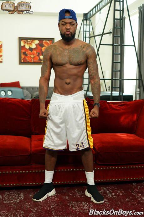 Finn Daniels, Mr Cali and Noah Pain make an interracial love