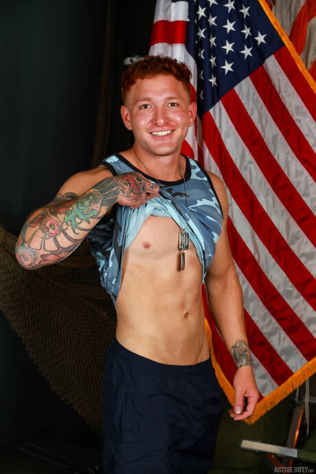 美國強壯公牛 Jeremiah Cruze 和種馬 Mick Marlo 鑽屁股