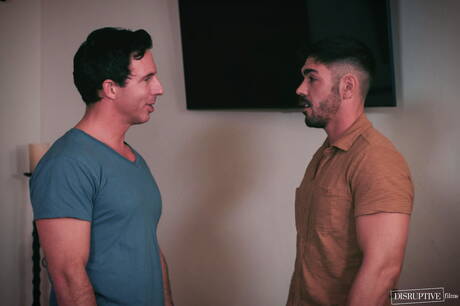 Nice american buddies husky guy Nico Coopa and well-built Reese Rideout fuck ass after blowjob outdoor