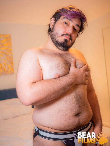 Nice Johnny Leo masturbating