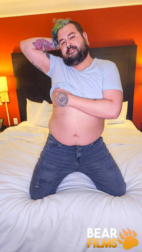 Nice Pup Modded masturbating