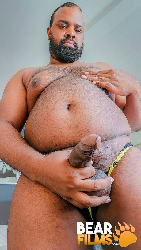 Black sexy Roger Blacc shows a beautiful body