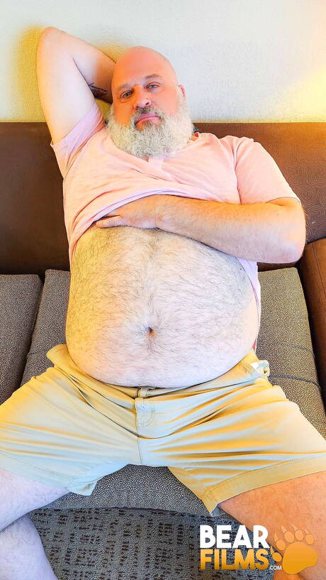 Sexy Cliff Boyd jerk off his cock