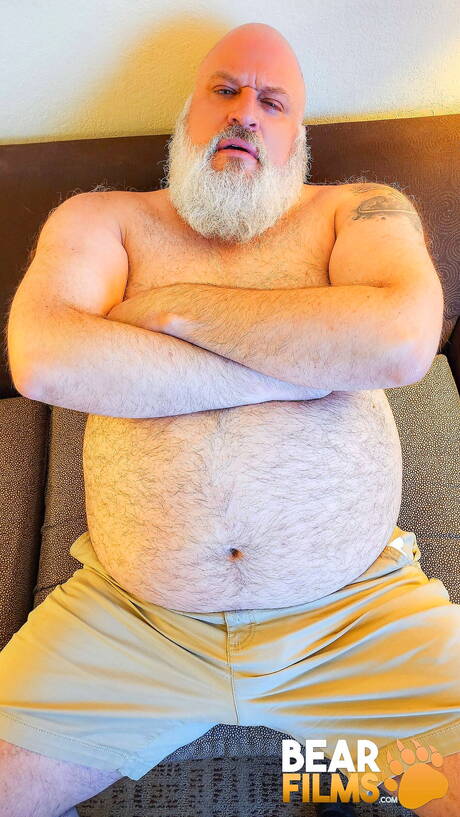 Sexy Cliff Boyd jerk off his cock