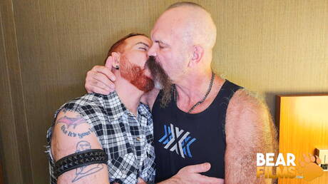 Sam Black and canadian hairy bear Doctor Nick drilling an ass