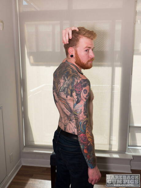 帥哥Chase Acland展現完美身材