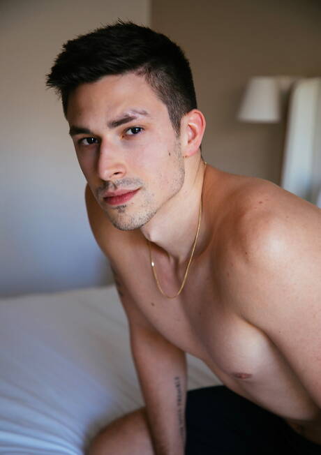 Hete Amerikaanse jongens, gespierde Kane Fox en knappe jongen Tannor Reed in harde anale seks onder de douche