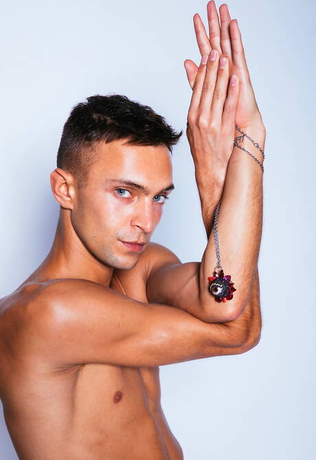 Two american dudes hunk Adrian Hart and tough guy Ari Avanti have a good interracial anal sex outdoor