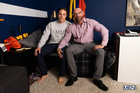 American bear Killian Knox and  Kyle fuck after dick sucking