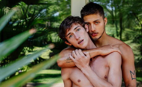 Hot american boys pretty boy Angel Rivera and young boy Dallas Preston have anal sex at the pool