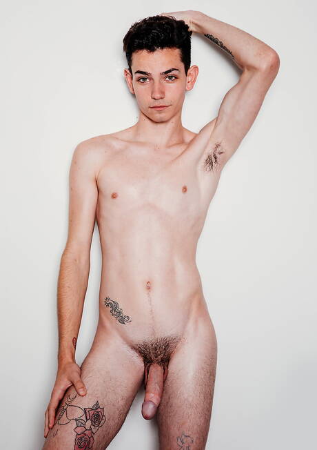 素敵なアメリカ人の男の子のホットなトゥインクイーライ・ベネットと体格の良いケイン・フォックスが愛し合う