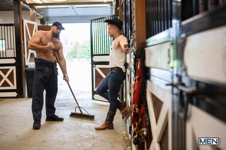 Nice american buddies bull Chuck Conrad and bodybuilder Tim James banged each other outside