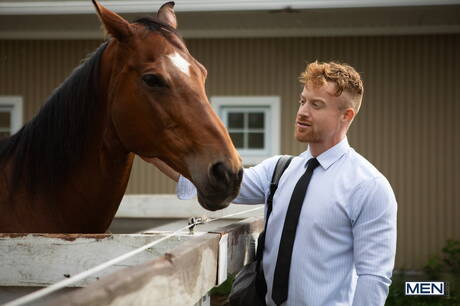 Die netten amerikanischen Kumpel Chuck Conrad und Bodybuilder Tim James haben sich draußen gegenseitig geknallt