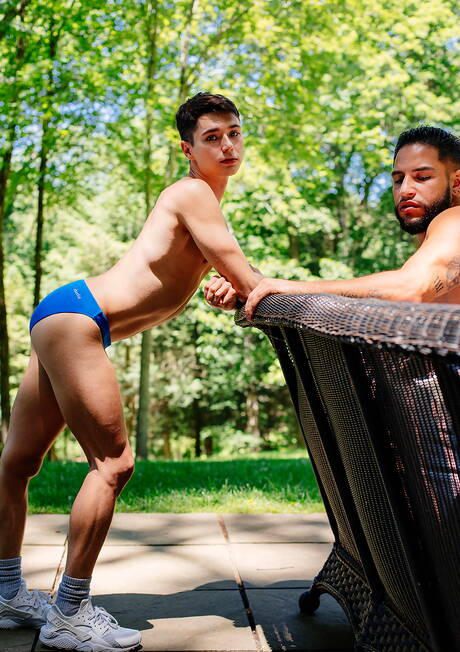 Nice american buddies muscular Brock Banks and young boy Leo Grand in hot ass fuck action outdoor