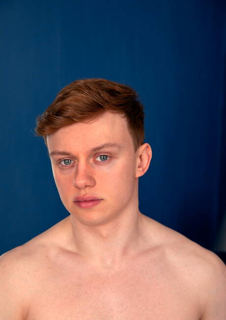 Strongman Josh Collins and american twink Tristan West make a love