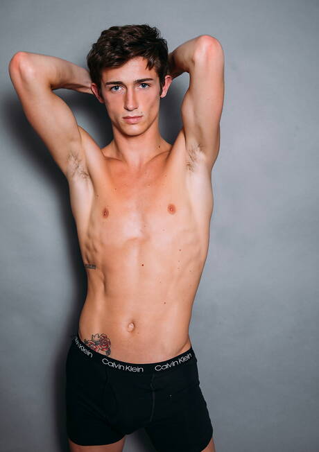 Cocky Boys: American pornstars young boy Dallas Preston and well-built Evan Knoxx have a good anal sex