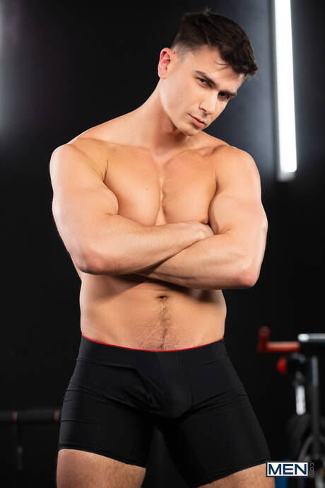 British superstud Mister Deep Voice and iraqi bull Babylon Prince fuck ass after sucking