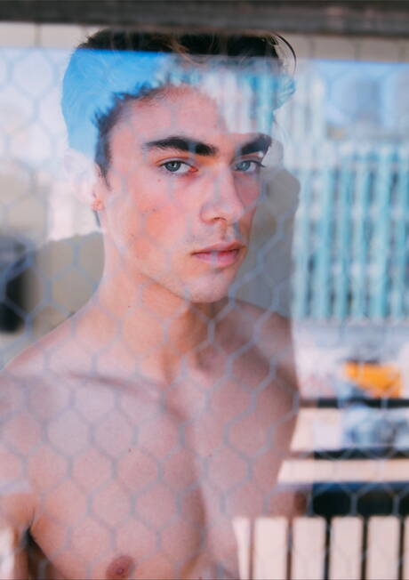 I bravi ragazzi americani, il bellissimo ragazzo Lane Colten e il giovane Nick Floyd si amano