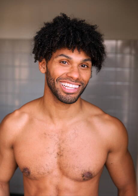 Hete Amerikaanse twink Lane Colten en bodybuilder Tony Genius in interraciale liefde