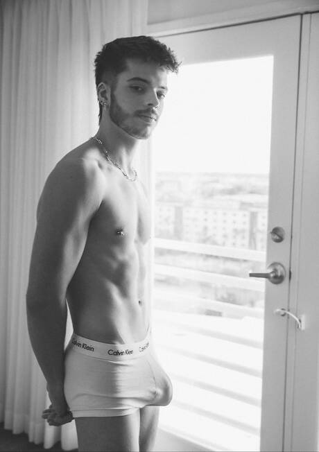 Beroemde Amerikanen, stier Dom King en stoere kerel Evan Knoxx in een hete kontneuk