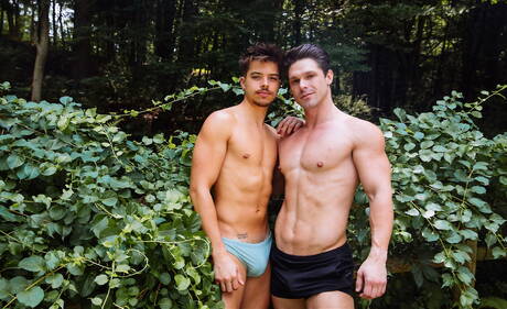 Two american boys husky guy Devin Franco and hunky guy Evan Knoxx fuck ass after sucking cock outdoor