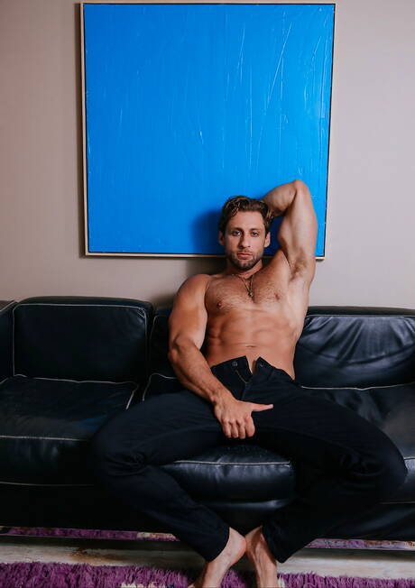 Cocky Boys: Hot american dudes muscular Dom King and hot twink Nick Floyd in hard anal sex