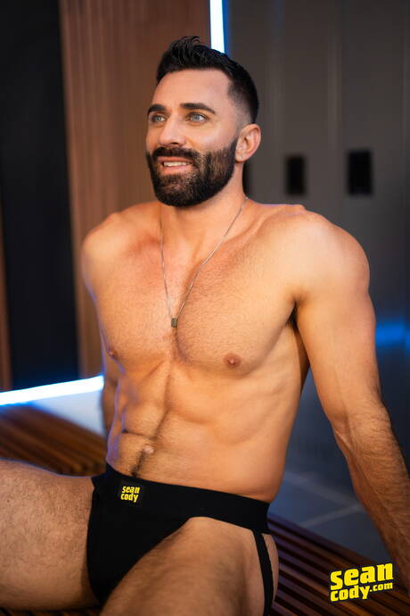 Sean Cody: Sensual buddy Levi and sensual guy Hayden Hunter fuck ass after sucking dick