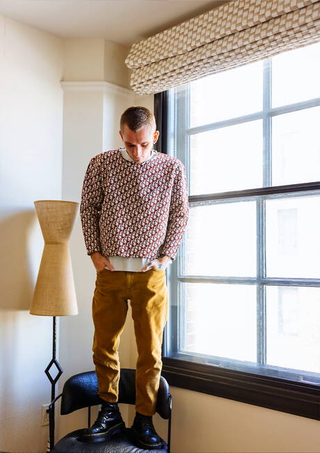 Hot americans, well-built Devin Franco and twink Theo Brady in hot ass fuck action