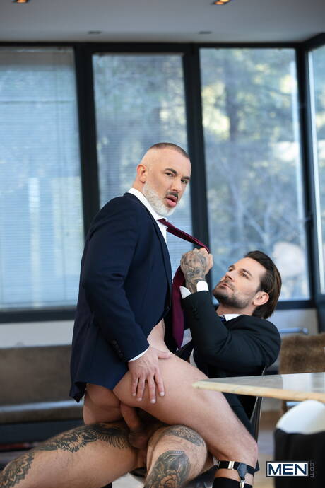 Famous americans, muscular Papi Kocic and muscular Adam Franco in hot ass fuck action