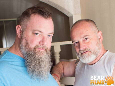 Pretty american guys bear Will Stone and bear Tony Marks love each other