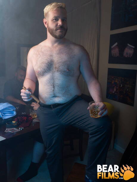 American bear John Thomas posing nude