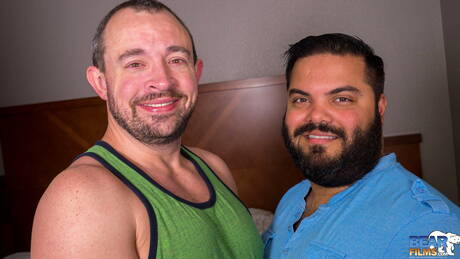 Skylar Cole and american superstud Eric Schwanz fuck ass after blowjob