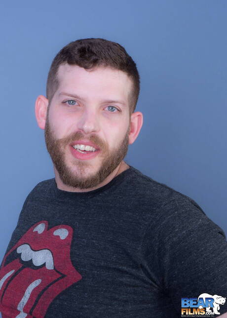 Nice Scott Matthews shows a perfect body