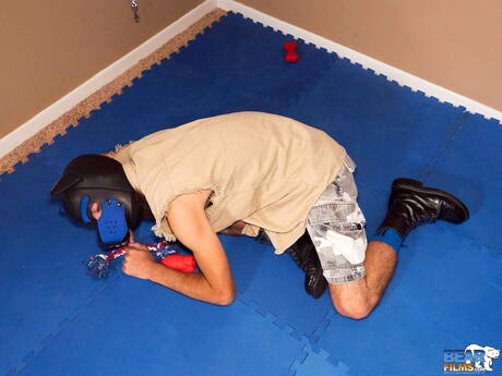 Mature bear Pup Astro posing naked