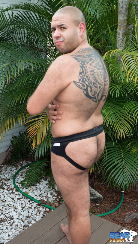 Sexy Renzo Marquez undressing and showing nice butt outdoor