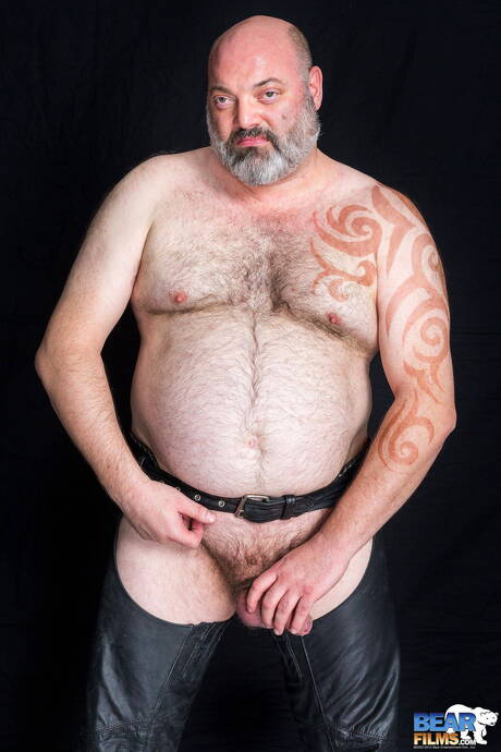 Nice Tristan Riant shows a perfect body