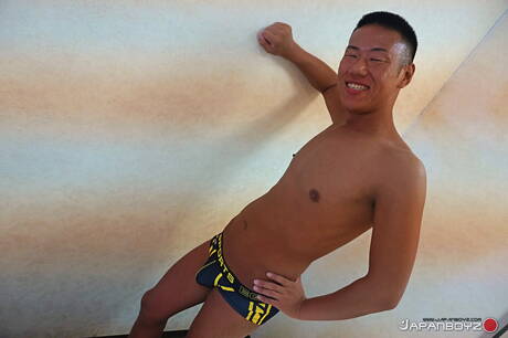 Stud Kurosuke and asian beautiful boy Fuji drilling an ass