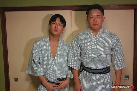 Well-built Kosuke and oriental superstud Ruito fuck ass after blowjob