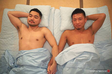 Asian Gay Network: Stud Reach and beefcake Rio have a hot sex