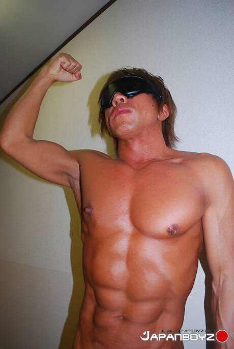 Asian tough guy Ko Muscle Japan teasing his cock