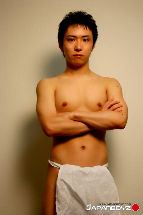 東方美少年 Yura 和東方辣妹 Toraemon 口交後做愛