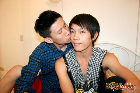 El hermoso niño Ken y la joven Masumi se aman.