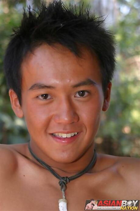 Asian muscular Kai Hung posing nude outdoor