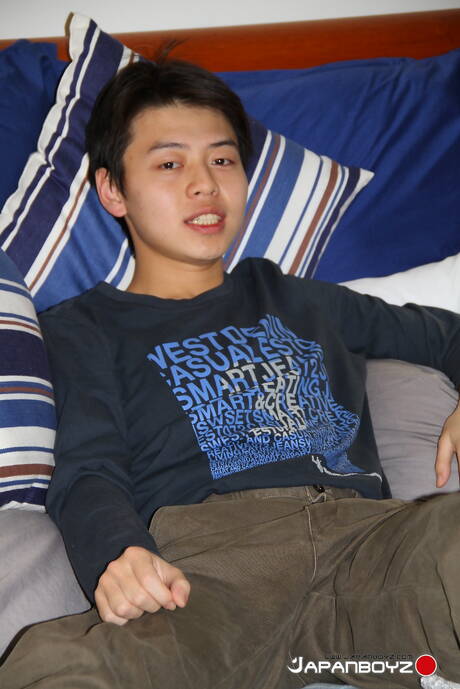 Oriental young dude Suzuki having a pleasure
