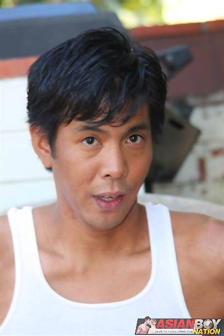 Asian young dude Franky Ordiales sucking and screwing the boy