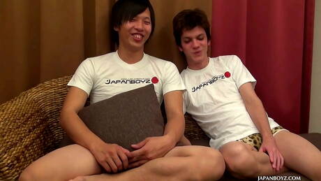 Oriental twink Shosei and young dude Ryo San in dick sucking scene in bath