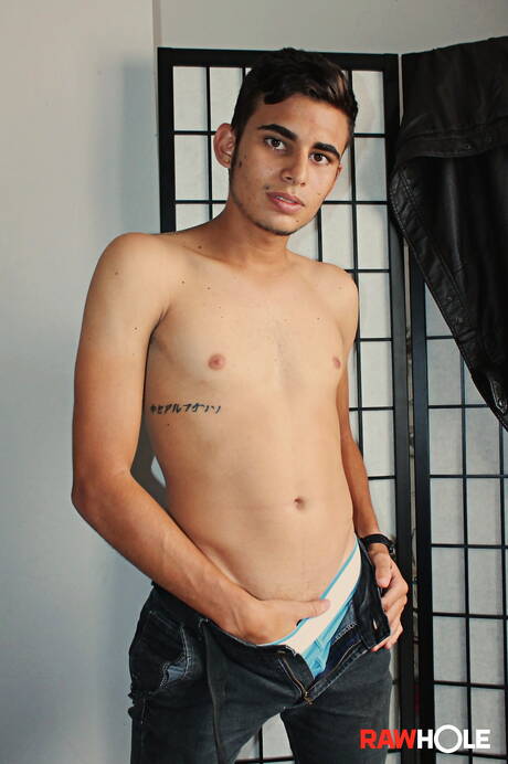 ハンク・レミとタフガイ・ラッパーのチンコしゃぶりシーン