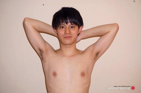 美少年 Namao 和亞洲帥哥 Kouya 相愛