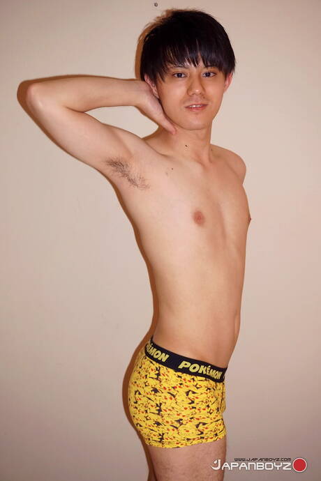 美少年 Namao 和亞洲帥哥 Kouya 相愛