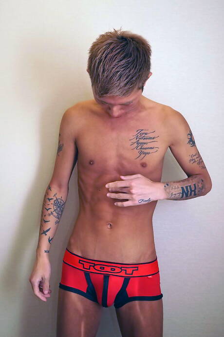 Oriental hot twink Kouya playing with cock in shower